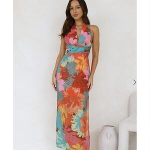 NWT Bora Bora Maxi Dress Floral Halter Maxi Dress Size Medium